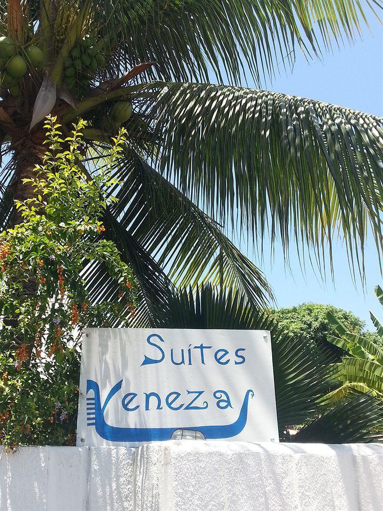 Suites Veneza ปอร์โต จิ กาลินญาส ภายนอก รูปภาพ